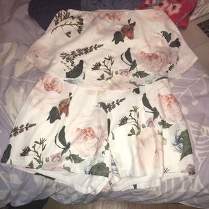 Floral strapless romper
